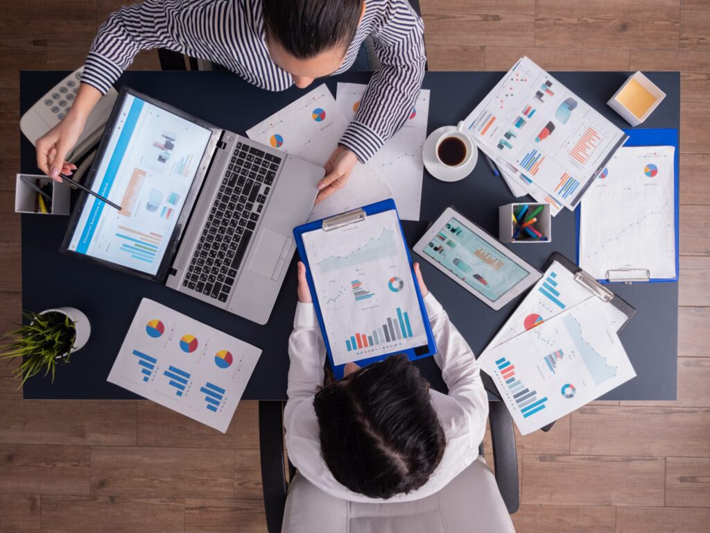 Planejamento estratégico para corretora de seguros: visual e anúncios pagos