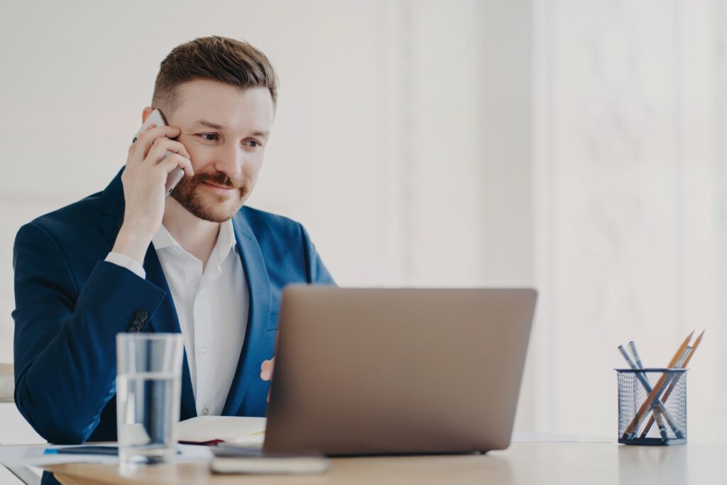 Cold Calling e Cold Mailing: modelos de vendas para crescer sua corretora de seguros