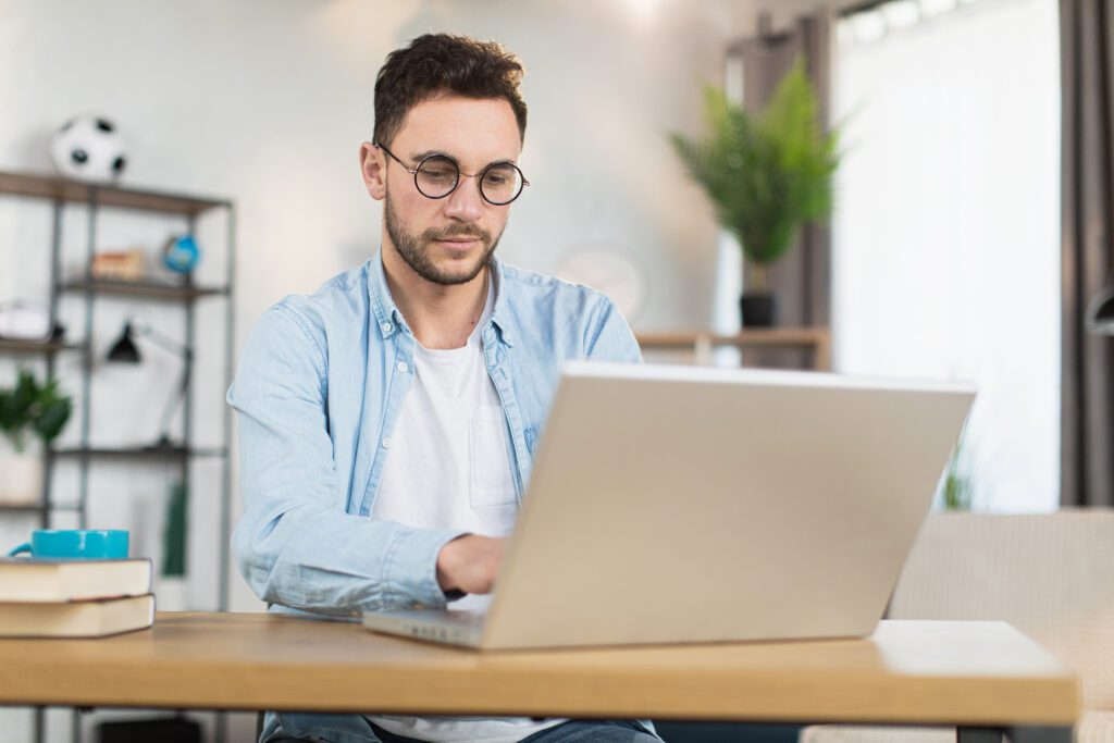 Como vender seguro viagem: oportunidade para ampliar seu mix de carteira